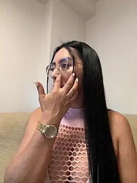 Snapshot of nataliia_queen_ chatting on April 18, 2026, 1:20 am nataliia queen online show from April 18, 2026, 1:20 am