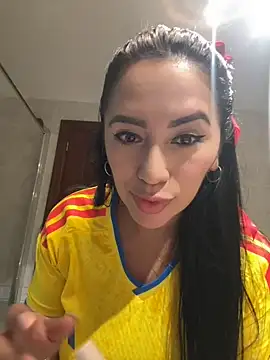 Snapshot of nataliia_queen_ chatting on June 18, 2026, 12:33 am nataliia queen online show from June 18, 2026, 12:33 am