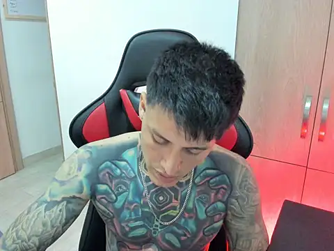 Snapshot of Chrissblack chatting on February 28, 2026, 2:45 am Chrissblack online show from February 28, 2026, 2:45 am