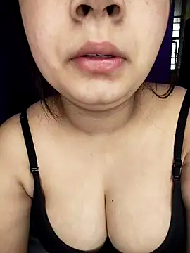 Ruma143 online show from January 11, 2026, 5:12 am