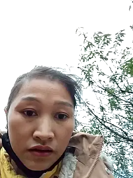 Snapshot of yumyum112 chatting on January 10, 2026, 10:28 am yumyum112 online show from January 10, 2026, 10:28 am