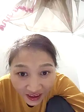 Snapshot of yumyum112 chatting on January 11, 2026, 12:48 am yumyum112 online show from January 11, 2026, 12:48 am