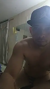Snapshot of paladito01 chatting on May 27, 2026, 5:59 am paladito01 online show from May 27, 2026, 5:59 am