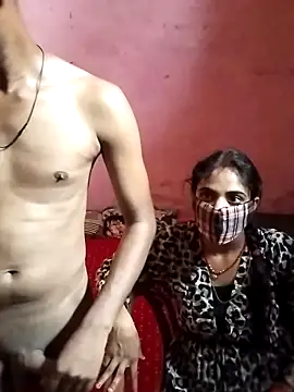 Sexy pari01 online show from June 18, 2026, 6:35 am