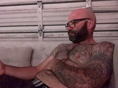 Snapshot of calimeatstick chatting on March 1, 2026, 1:02 pm calimeatstick online show from March 1, 2026, 1:02 pm