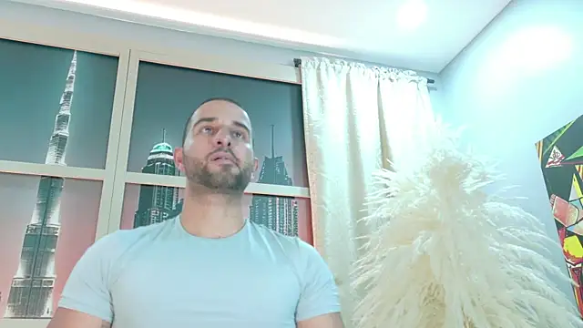 lorenzo walker 1 online show from May 30, 2026, 5:43 pm