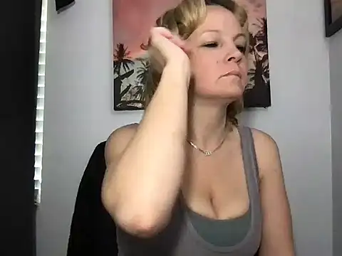 Snapshot of SattivvaXXX chatting on April 6, 2026, 12:06 pm SattivvaXXX online show from April 6, 2026, 12:06 pm