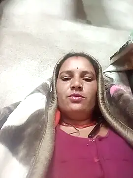 Snapshot of Hot_hiuj chatting on February 3, 2026, 8:14 pm Hot hiuj online show from February 3, 2026, 8:14 pm