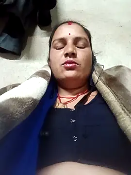 Snapshot of Hot_hiuj chatting on February 6, 2026, 8:12 pm Hot hiuj online show from February 6, 2026, 8:12 pm