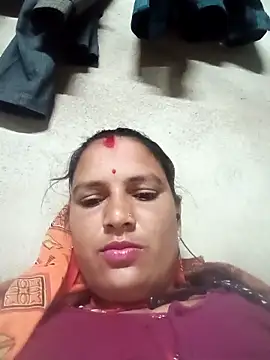 Snapshot of Hot_hiuj chatting on February 17, 2026, 7:42 pm Hot hiuj online show from February 17, 2026, 7:42 pm