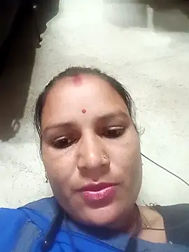 Snapshot of Hot_hiuj chatting on March 6, 2026, 5:31 pm Hot hiuj online show from March 6, 2026, 5:31 pm