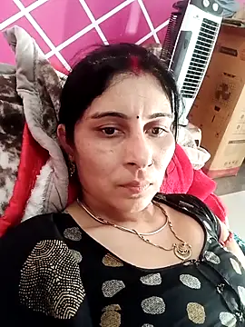 Hot ree85 online show from March 20, 2026, 10:09 am