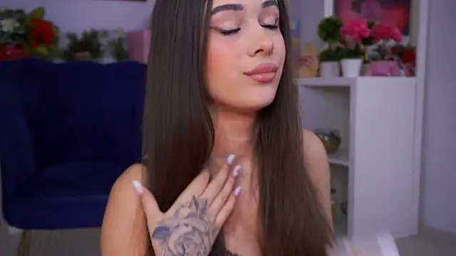 Snapshot of Ava_Solis chatting on January 14, 2026, 8:03 pm Ava Solis online show from January 14, 2026, 8:03 pm