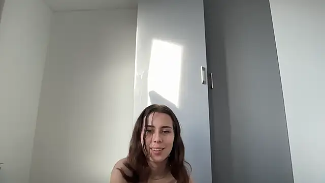 Snapshot of PlutoCalais chatting on February 9, 2026, 5:55 am PlutoCalais online show from February 9, 2026, 5:55 am