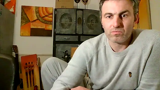 Snapshot of Hakfin666 chatting on May 2, 2026, 7:30 pm Hakfin666 online show from May 2, 2026, 7:30 pm