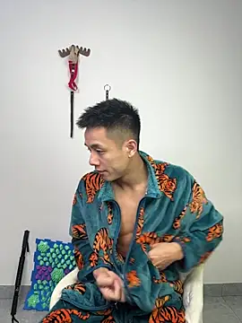 Snapshot of TOYOTA-01 chatting on February 7, 2026, 7:34 am TOYOTA-01 online show from February 7, 2026, 7:34 am