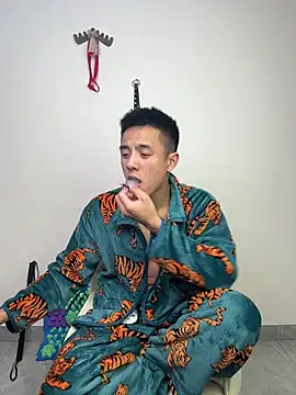 Snapshot of TOYOTA-01 chatting on February 10, 2026, 1:26 pm TOYOTA-01 online show from February 10, 2026, 1:26 pm