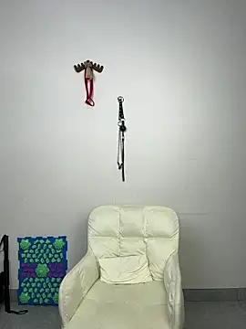 Snapshot of TOYOTA-01 chatting on February 14, 2026, 12:35 pm TOYOTA-01 online show from February 14, 2026, 12:35 pm