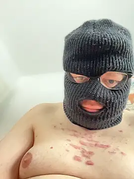 Snapshot of Herr_Snusk chatting on February 3, 2026, 2:22 pm Herr Snusk online show from February 3, 2026, 2:22 pm