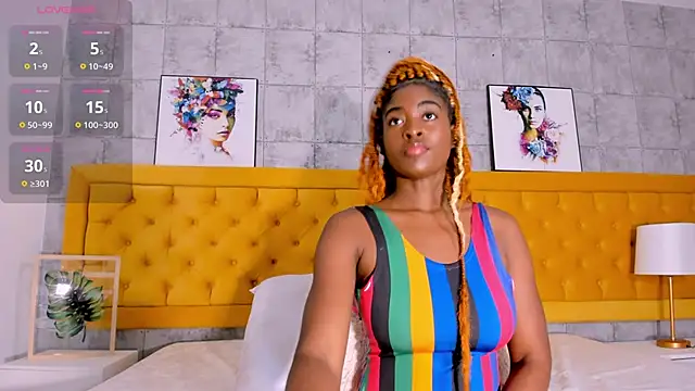 NiicoleHill online show from January 10, 2026, 7:37 pm