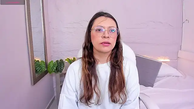 lanna 18  online show from July 8, 2026, 11:58 am