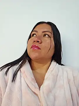 emilysofy online show from January 6, 2026, 9:39 pm