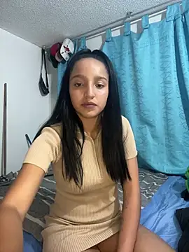 Snapshot of Eve_Ritz chatting on January 13, 2026, 3:34 am Eve Ritz online show from January 13, 2026, 3:34 am