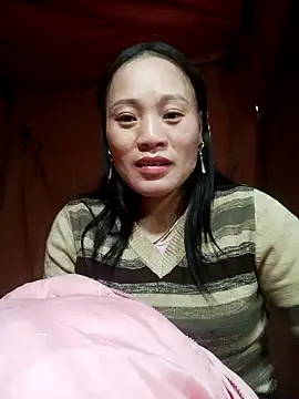 Snapshot of Piu_18 chatting on January 7, 2026, 2:03 am Piu 18 online show from January 7, 2026, 2:03 am