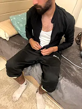 motito302 online show from January 7, 2026, 10:12 pm