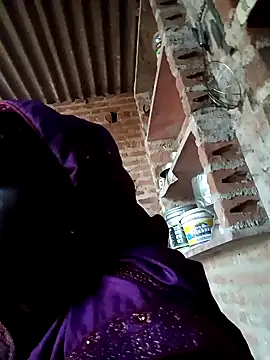 Snapshot of Alisha_beby143 chatting on January 15, 2026, 3:00 am Alisha beby143 online show from January 15, 2026, 3:00 am