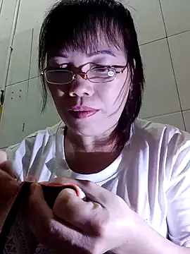 Snapshot of Sana-vn chatting on February 16, 2026, 1:18 pm Sana-vn online show from February 16, 2026, 1:18 pm