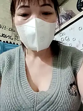 Snapshot of Sana-vn chatting on February 28, 2026, 12:17 pm Sana-vn online show from February 28, 2026, 12:17 pm