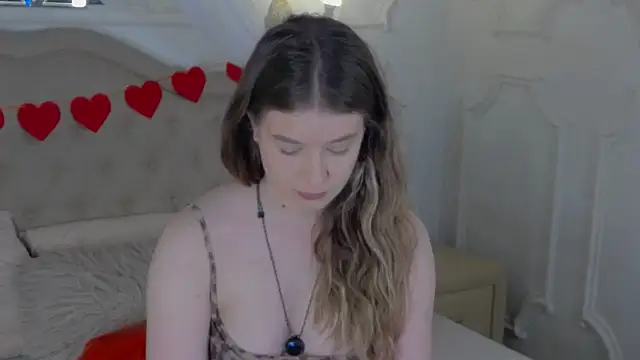 Snapshot of Mila_Hart chatting on February 18, 2026, 6:26 pm Mila Hart online show from February 18, 2026, 6:26 pm