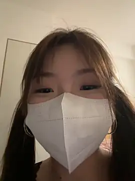  xiaoxinxin  online show from April 1, 2026, 1:41 pm