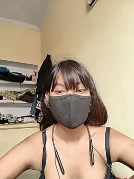 Snapshot of CUTEDIIVA chatting on July 16, 2026, 7:47 am CUTEDIIVA online show from July 16, 2026, 7:47 am