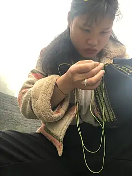 Snapshot of Minhkhue121 chatting on February 22, 2026, 3:51 am Minhkhue121 online show from February 22, 2026, 3:51 am