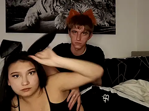 Snapshot of foxandbunny1 chatting on January 8, 2026, 6:21 pm foxandbunny1 online show from January 8, 2026, 6:21 pm