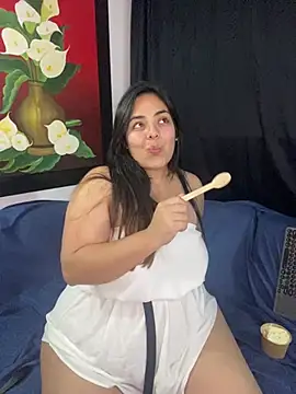 Snapshot of Bigbooty_sex chatting on February 4, 2026, 4:40 am Bigbooty sex online show from February 4, 2026, 4:40 am