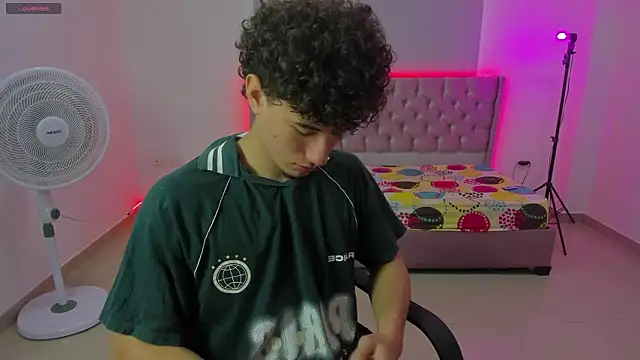 Snapshot of jean_burns chatting on February 26, 2026, 7:57 pm jean burns online show from February 26, 2026, 7:57 pm