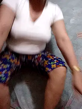 Agnes-baby online show from May 11, 2026, 4:04 pm