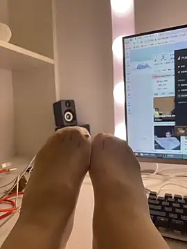 Snapshot of lukee666 chatting on February 10, 2026, 1:32 am lukee666 online show from February 10, 2026, 1:32 am