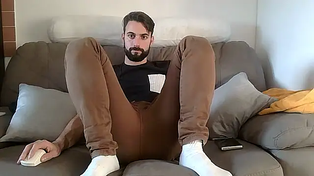 boys4boys1 online show from January 15, 2026, 3:38 pm