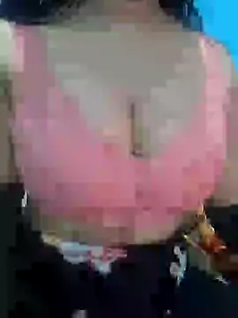 hot ashiya online show from January 6, 2026, 6:55 pm