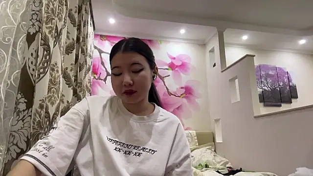 Snapshot of EriVibe chatting on January 14, 2026, 6:46 pm EriVibe online show from January 14, 2026, 6:46 pm