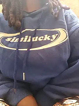 Snapshot of Bootyful_me chatting on February 6, 2026, 7:45 am Bootyful me online show from February 6, 2026, 7:45 am