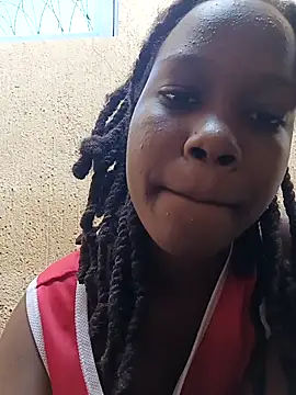 Snapshot of Bootyful_me chatting on February 13, 2026, 5:47 am Bootyful me online show from February 13, 2026, 5:47 am