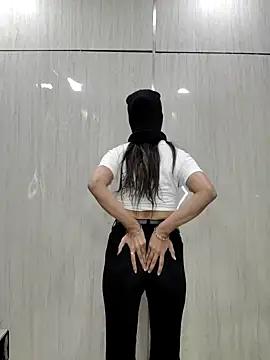 ApkiBhabhi01 online show from January 16, 2026, 2:10 pm