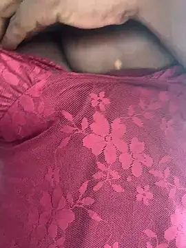 Snapshot of lovebignipplesx chatting on March 8, 2026, 1:04 pm lovebignipplesx online show from March 8, 2026, 1:04 pm