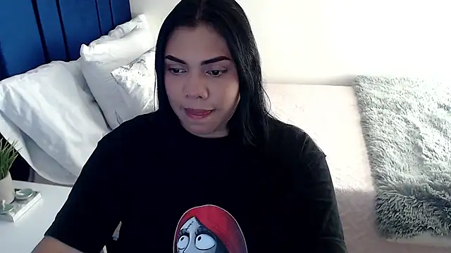 isabelateran online show from March 11, 2026, 6:03 pm