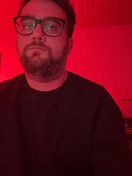 Snapshot of Dominic2295 chatting on January 14, 2026, 2:23 pm Dominic2295 online show from January 14, 2026, 2:23 pm